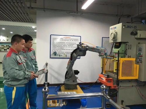 北京市自動化工程學(xué)校 引領(lǐng)多彩人生，成就職業(yè)夢想