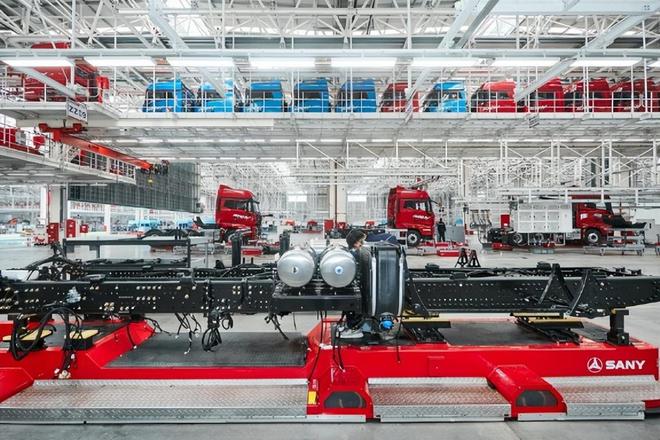 卡車行業“新英雄”的誕生 8月1日中國3000萬卡友將見證什么——智能配件重塑未來